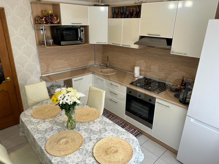 3-к. квартира, 73 м², 3/5 эт.