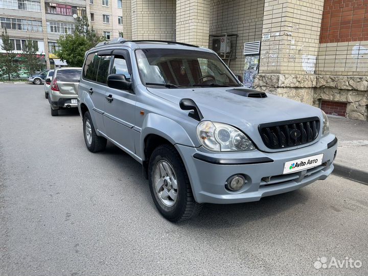 Hyundai Terracan 2.5 AT, 2001, 300 000 км