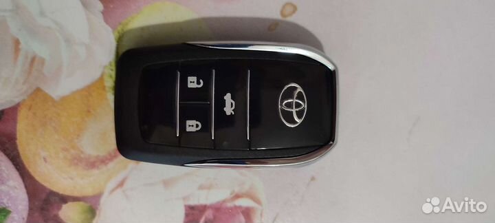 Ключ toyota