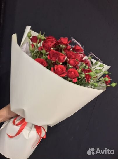 Кустовые розы Букет из кустовых роз