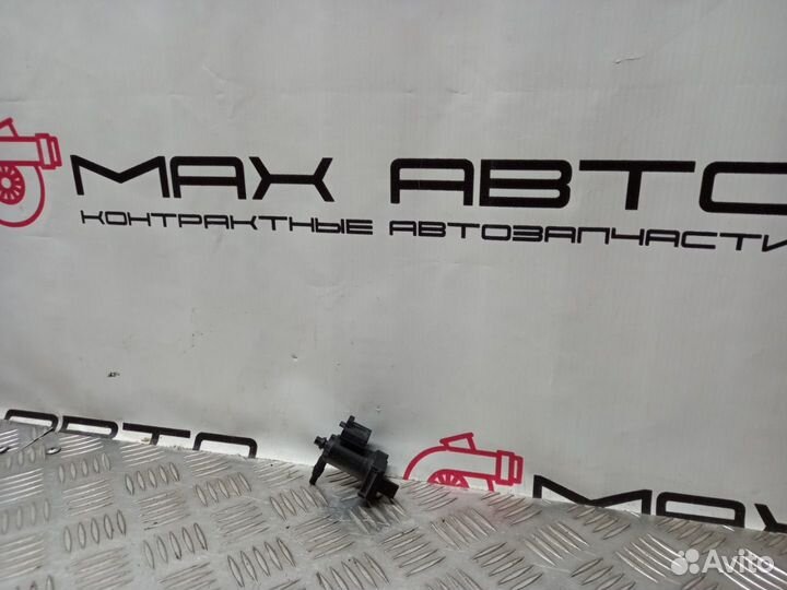 Б/У клапан электромагнитный Mercedes-Benz C-Class