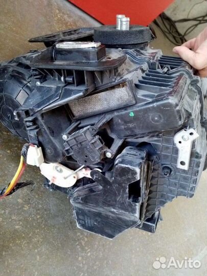 Корпус отопителя Nissan Juke F15