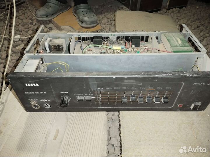 Усилитель с эквалайзером Tesla