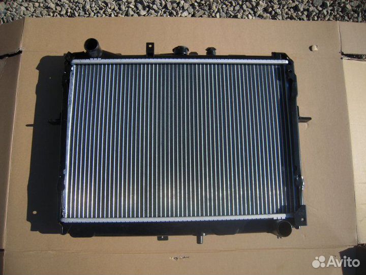 Радиатор основной Mazda Bongo SK22 R2\RF 1998-2003