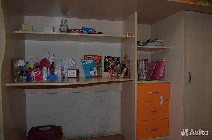 Уголок школьника кровать чердак с шкафом тумба