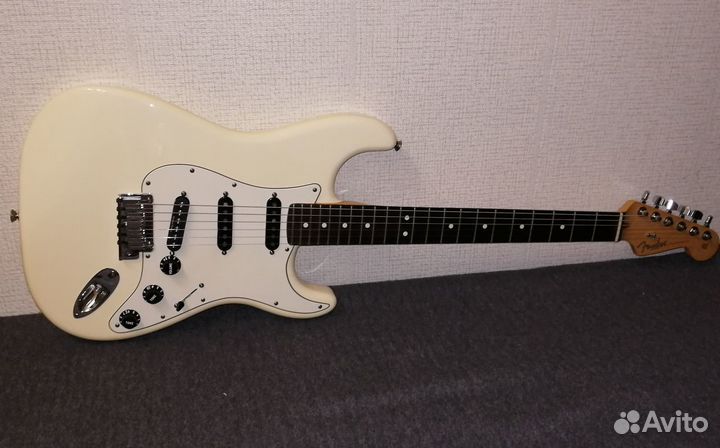 Fender American Strat OWH/R (2007). С видео