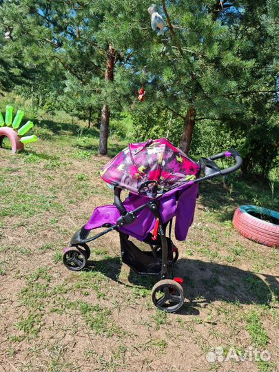 Прогулочная коляска