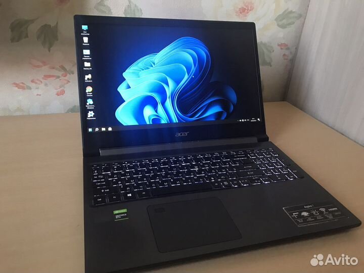 Ноутбук acer aspire 7