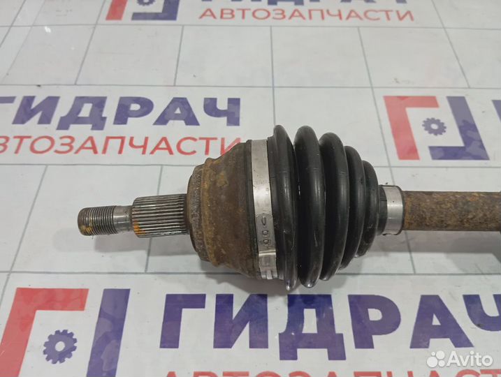 Привод передний левый Volkswagen Golf (Mk4) JZW407451KX