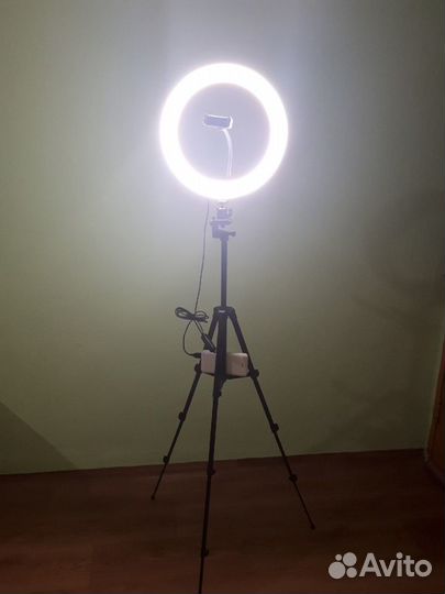 Кольцевая лампа 33 см + штатив +