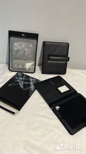 Чехлы для iPad 9,7