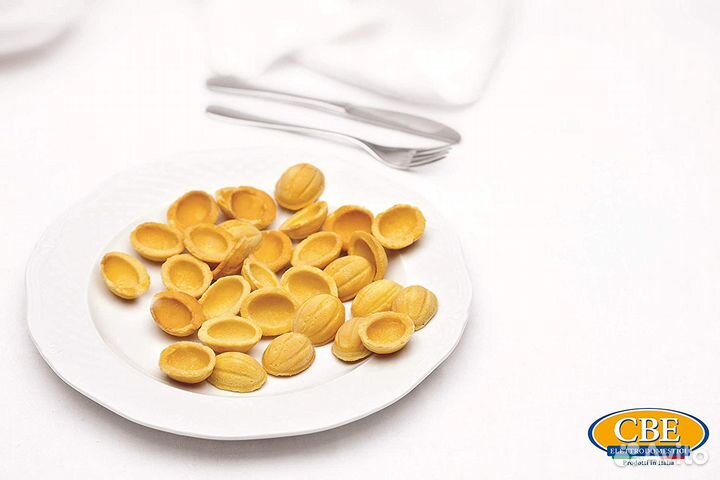 Электровафельница CBE 8080200 орешница