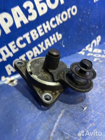 Ролик натяжителя генератора Ford Focus 1 седан