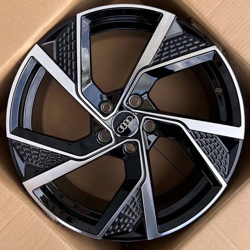 Литые диски Audi 9×R21 5×112