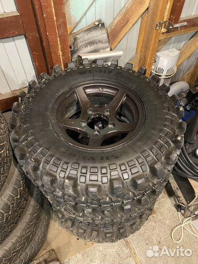 Silverstone MT-117 Xtreme 10.5/75 R15