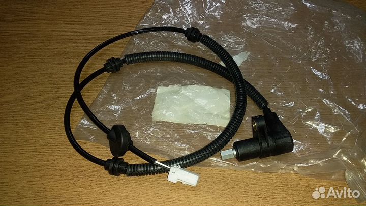 Kia Rio (00-05) Датчик ABS задний левый Новый