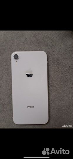 Телефон iPhone хр