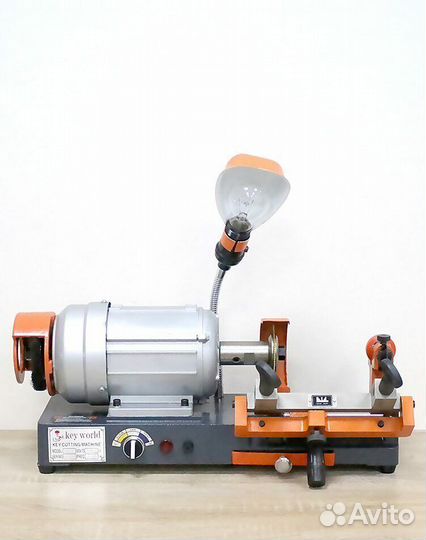 Станок для изготовления ключей Кейворд 202А