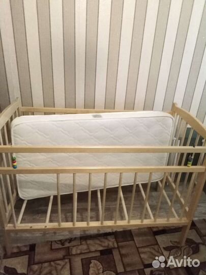 Кровать детская с ортопедический матрасиком