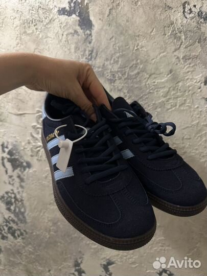 Кроссовки Adidas spezial новые