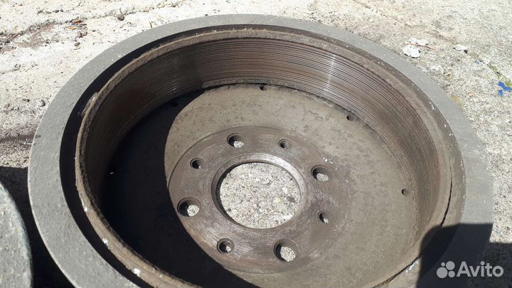 Тормозные барабаны