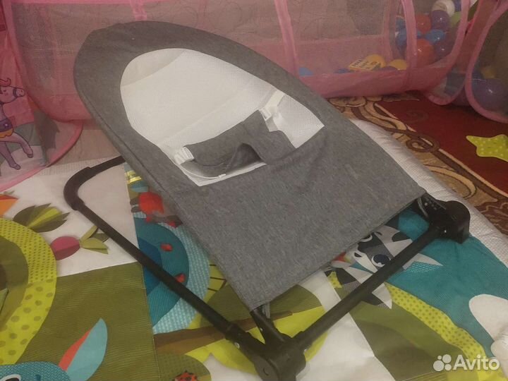 Шезлонг детский