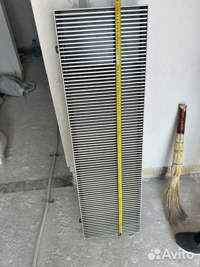 Внутрипольный конвектор водяной