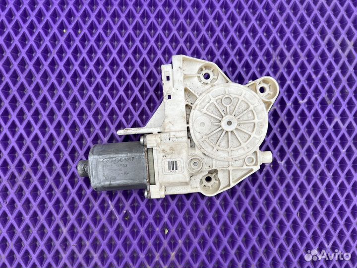 Моторчик стеклоподъемника передний правый Focus 2