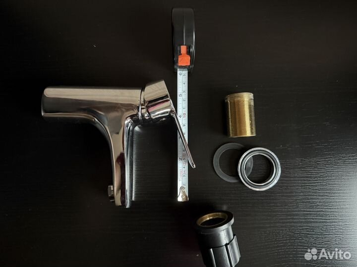 Смеситель для раковины Esko