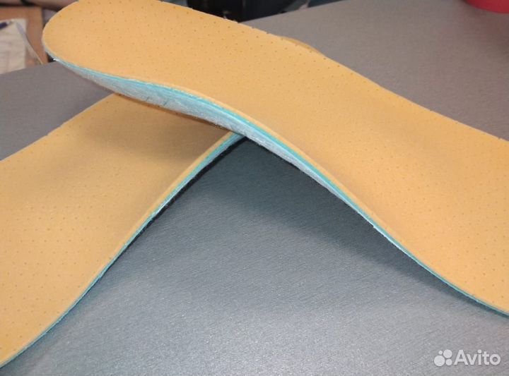 Стельки 29 см 45 размер с царапиной