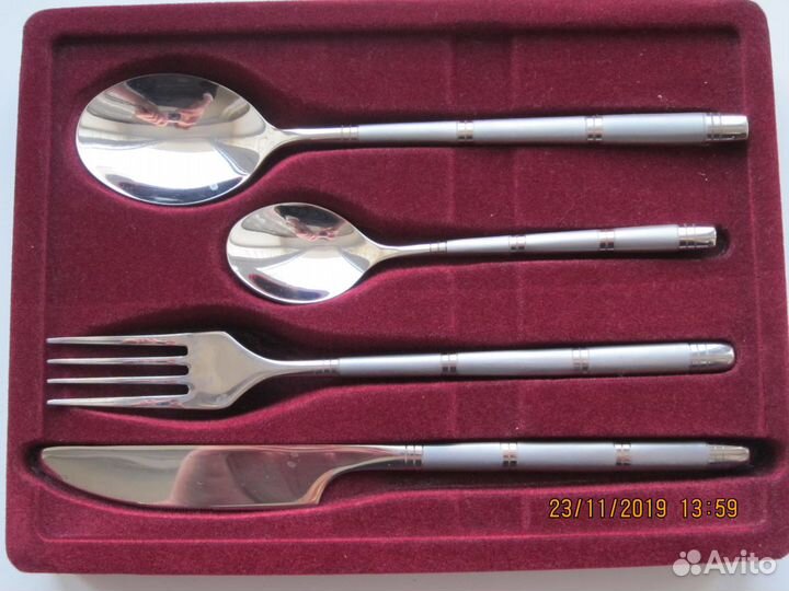 Набор столовых предметов 
