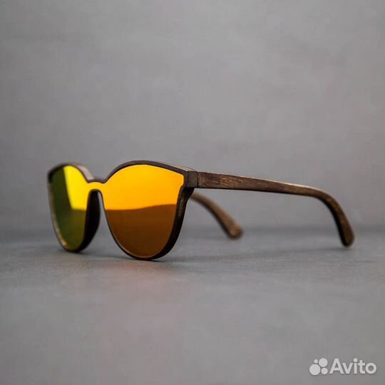 Солнцезащитные очки из дерева «Kingston Dark Red»