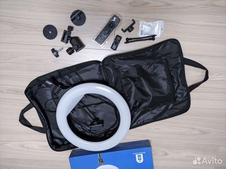 Кольцевая лампа LR 14