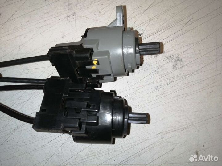 Трос отопителя Ford Focus 2