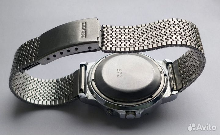 Наручные часы Слава 26 камней Автоподзавод