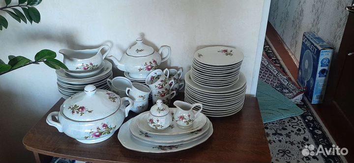 Набор столовой посуды