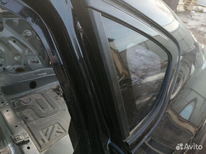 Стекло кузовное глухое заднее левое Bmw X4 F26 N20