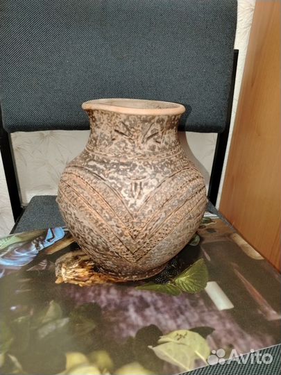 Глиняный горшок