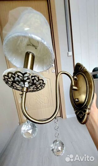 Настенный светильник бра