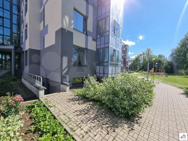 Продам торговое помещение, 140 м²