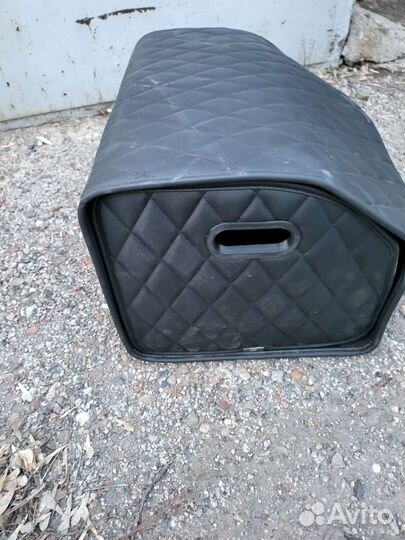 Яшик для машины в багажник