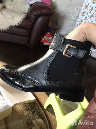 Ботинки челси женские