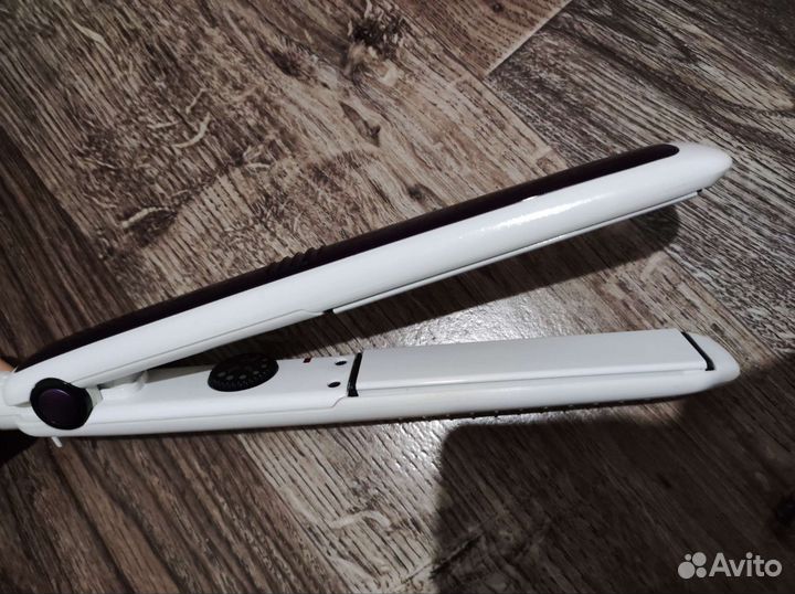 Утюжок для волос