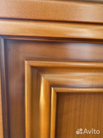 Барная стойка из массива вишни