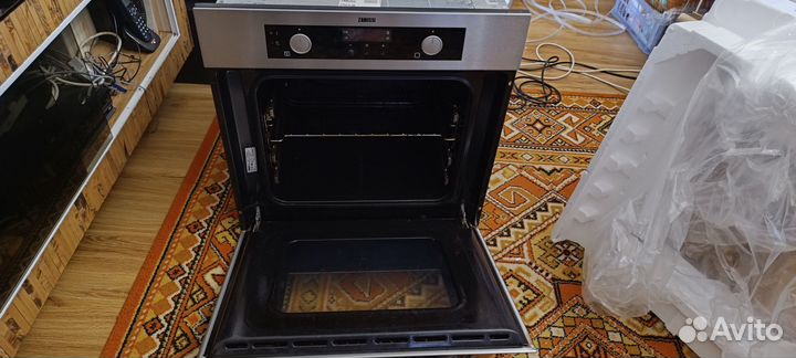Духовой шкаф