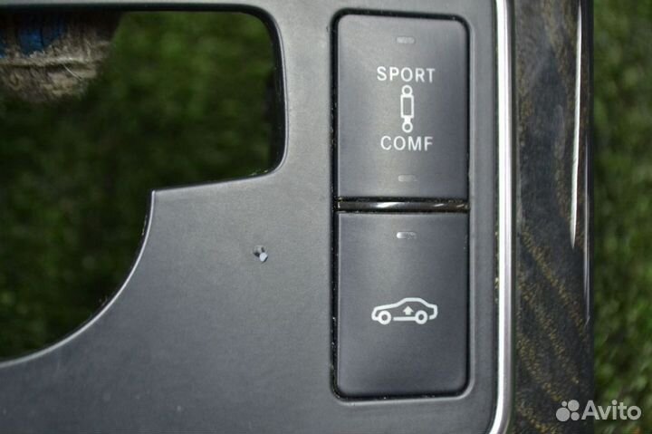 Накладка селектора кпп Mercedes-Benz CLS-Class C21