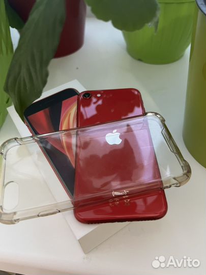 iPhone SE (2020), 128 ГБ