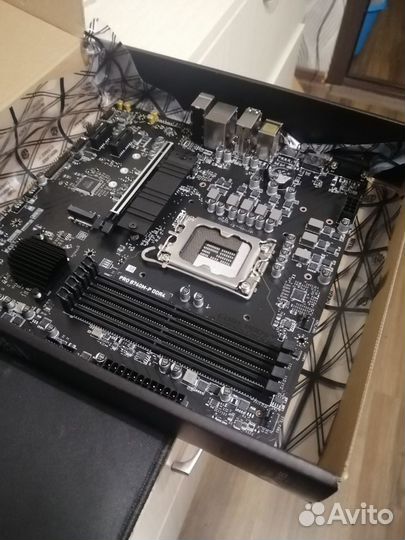 Материнская плата MSI PRO B760m-P DDR4 LGA 1700