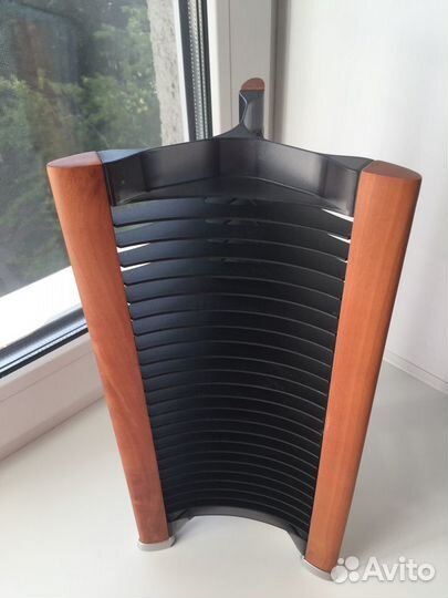 Подставка для дисков