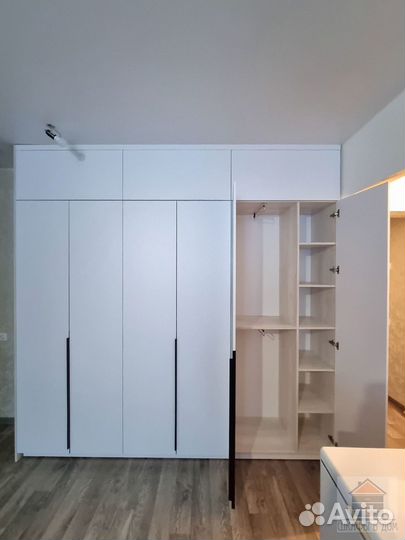 Шкаф навесной